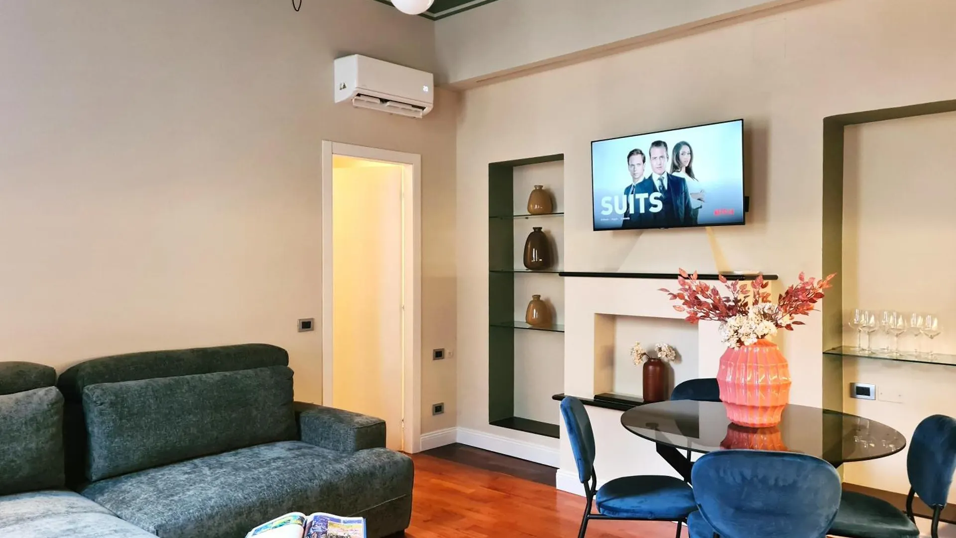 Serendipity Apartments - Missori contacts